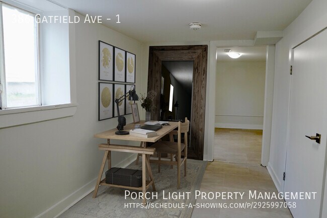 Photo - 1 Bedroom Private Unit with Laundry and Parking Unit 1