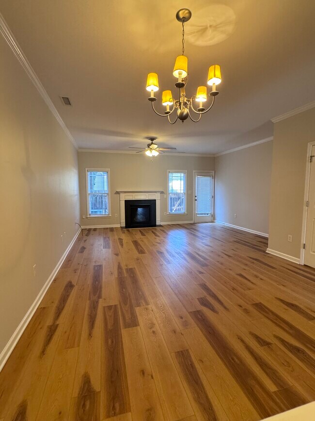 Photo - 1106 Bungalow Park Dr