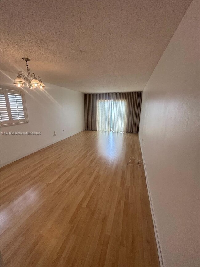 Photo - 1150 Collins Ave Unit 501