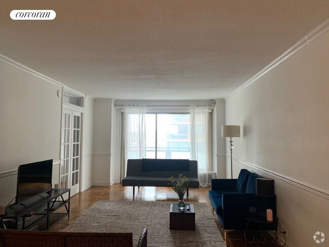 Building Photo - 300 E 40th St Rental