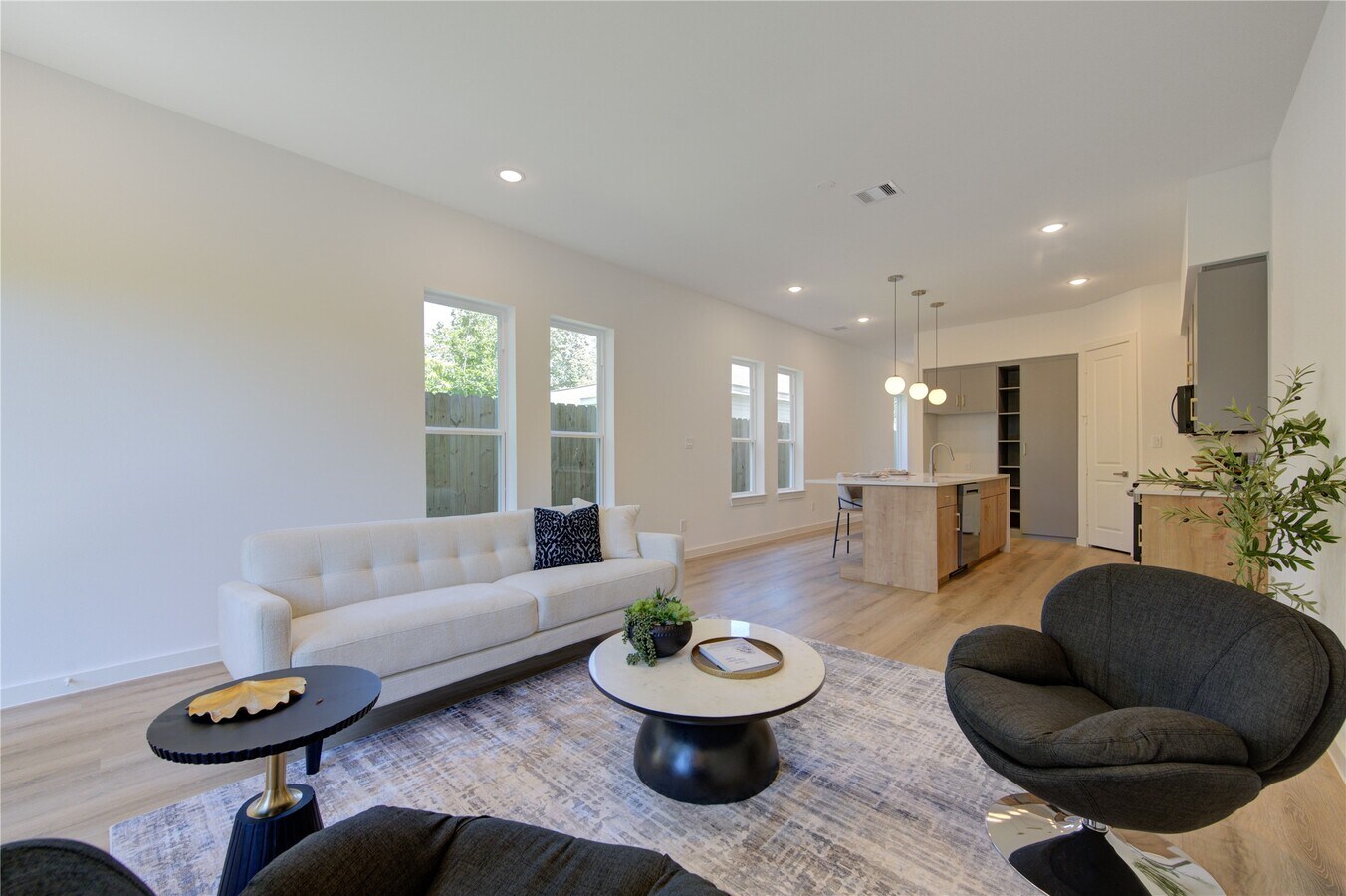 Photo - 7118 Eastwood St