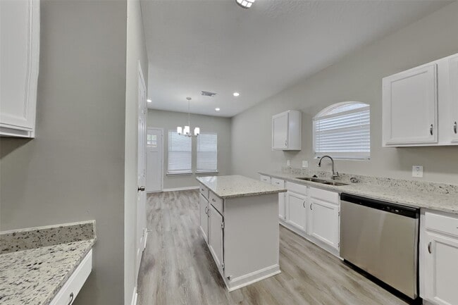 Photo - 6114 Berkshire Park Dr