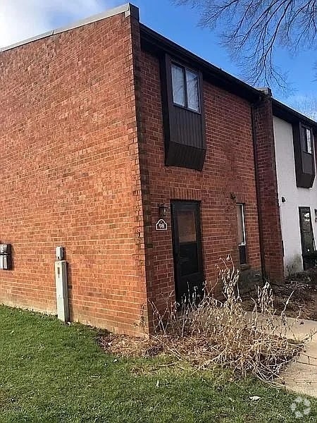 Building Photo - 98 Lancelot Ln Unit 98 Rental