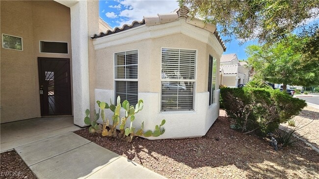 Photo - 2535 New Salem Ave