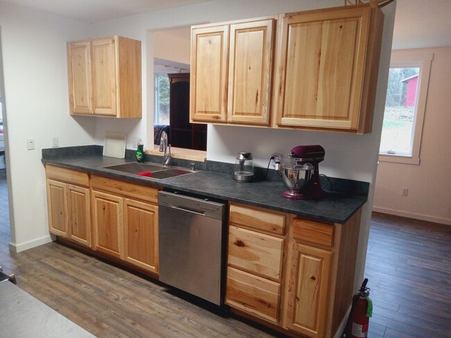 Photo - 2400 Richards Ct