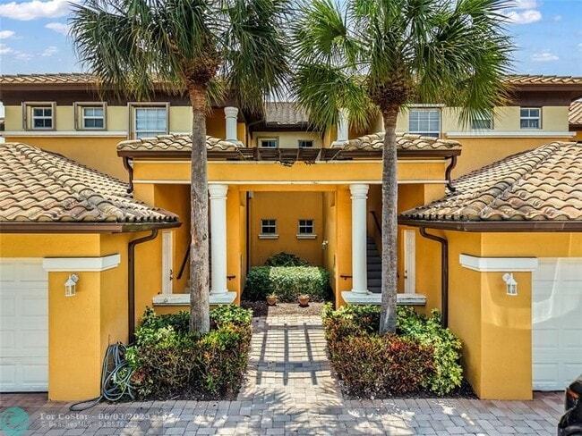 Building Photo - 7989 NW 128th Ln Unit 13 D Rental