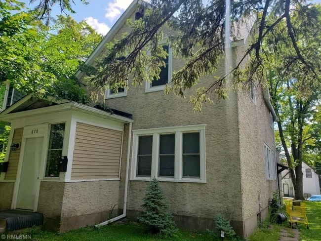 Photo - 678 Jessamine Ave E