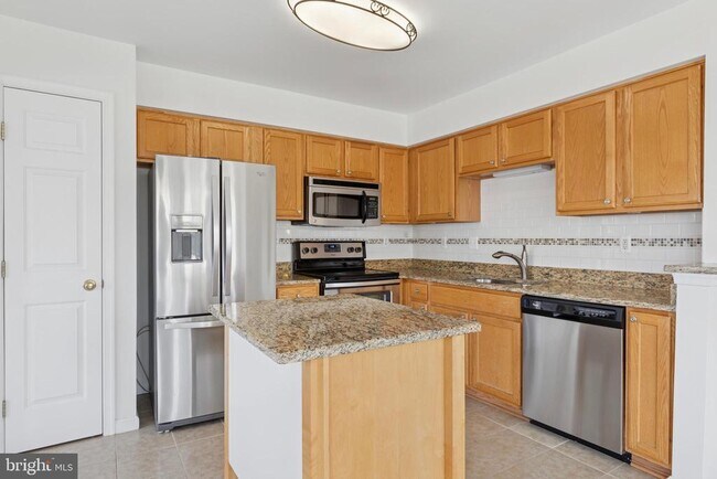 Photo - 306 General Hancock Blvd