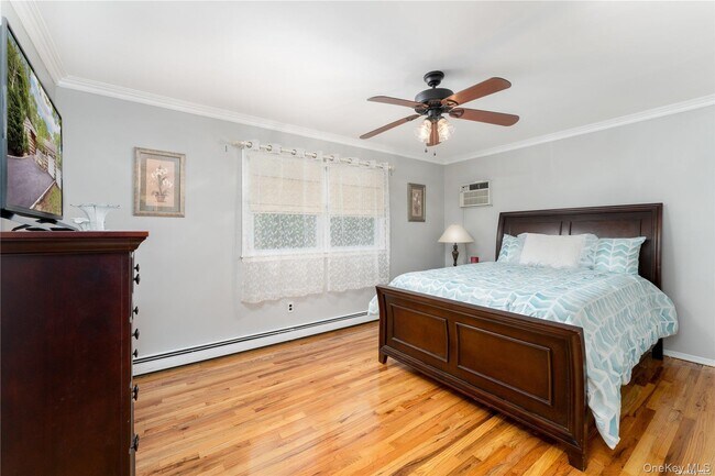 Photo - 8 Wakeman Ct