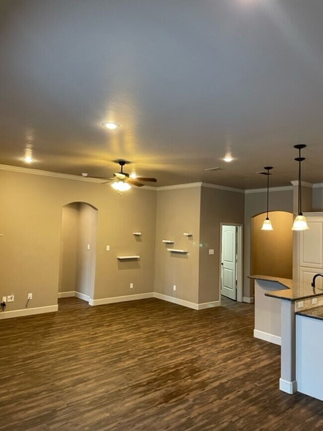 Photo - 4 bedroom in Wolfforth