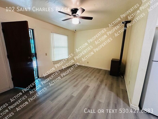 102 W St Charles St Unit 3