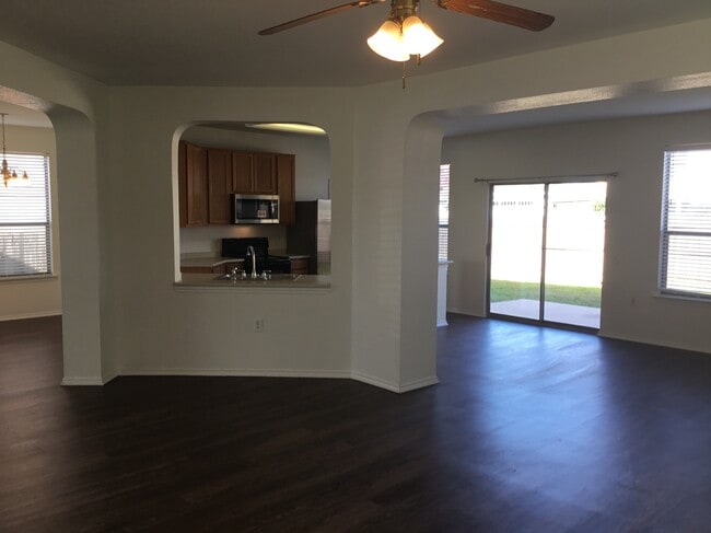 Photo - 6202 Roseborough Dr