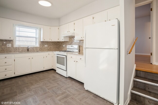 Photo - 1022 Arnold Ct