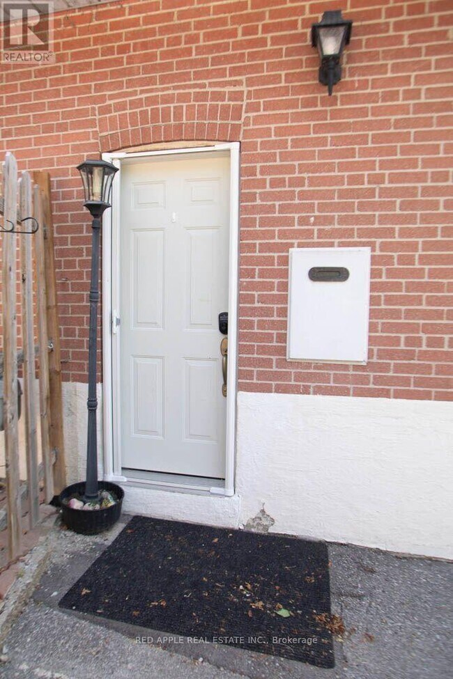 Photo - 126 Longford Dr
