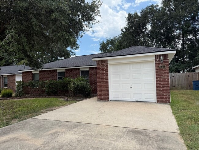 16400 Many Trees Ln