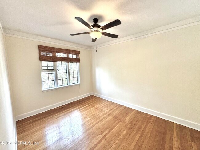 Photo - 3319 Pine St Unit 7