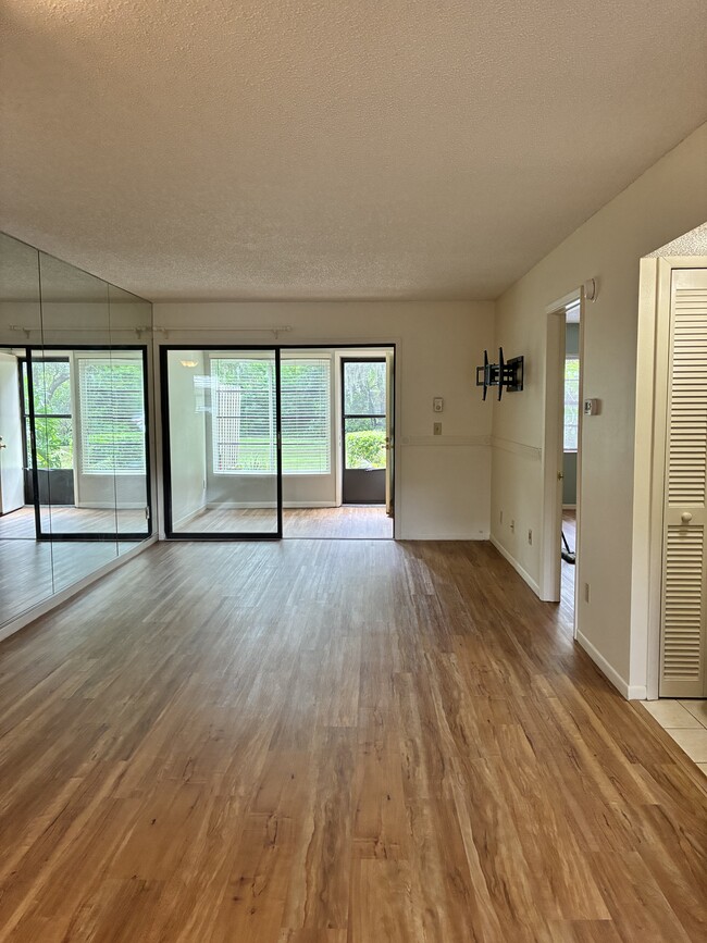 Photo - 3038 Eastland Blvd Unit F106
