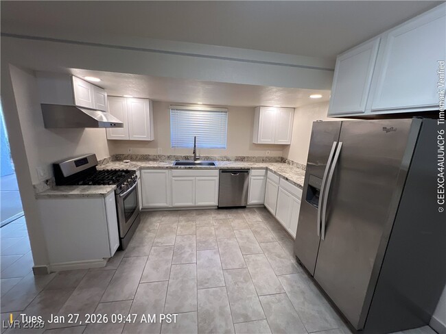 Photo - 6731 W Charleston Blvd Unidad 2