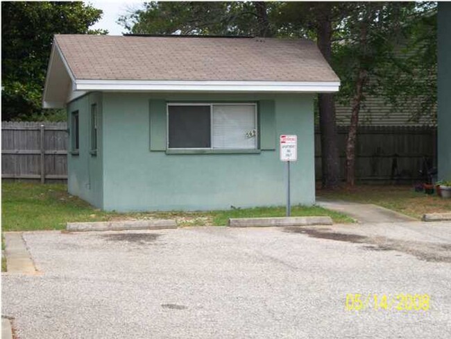 Building Photo - 569 Florosa Ct Rental