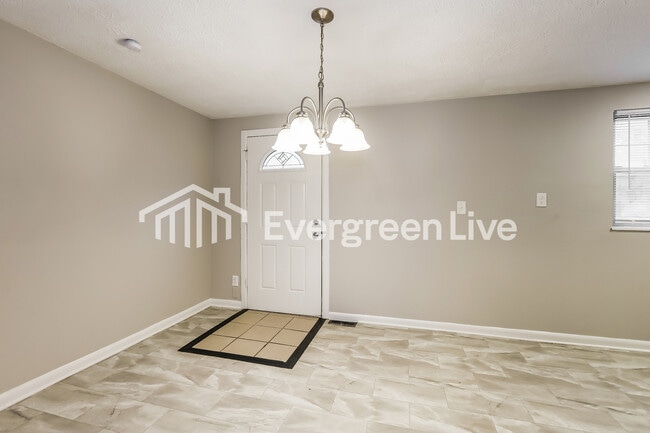 Photo - 1401 Wolf Cir