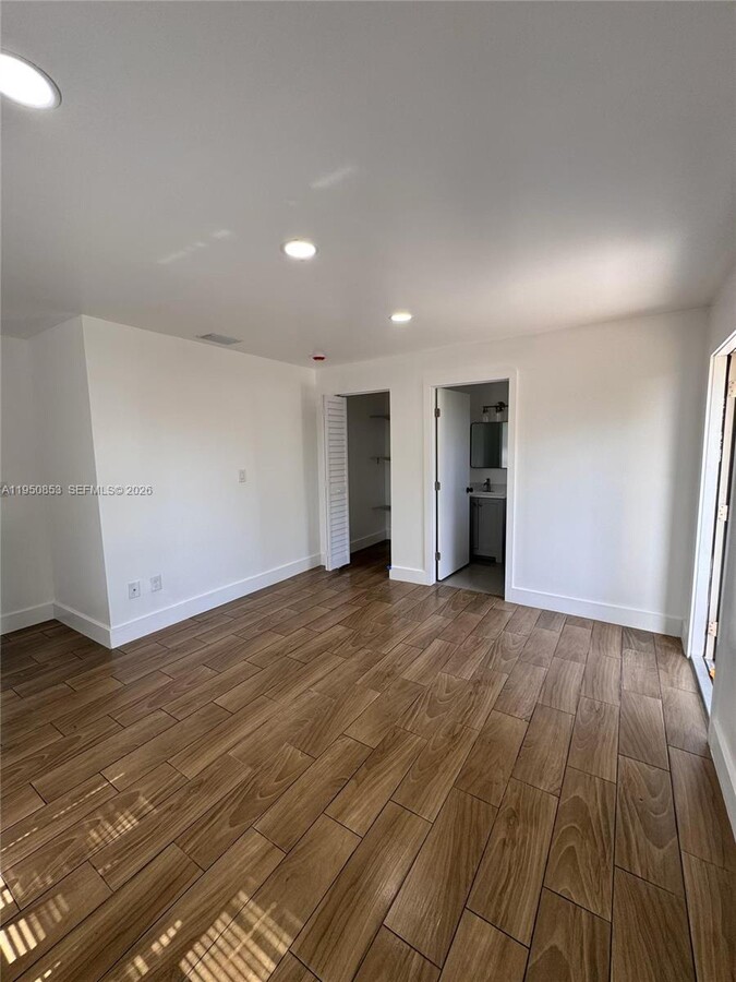 Photo - 617 NW 3rd Ave Unit C