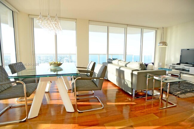 Photo - 6365 Collins Ave Unit 3908