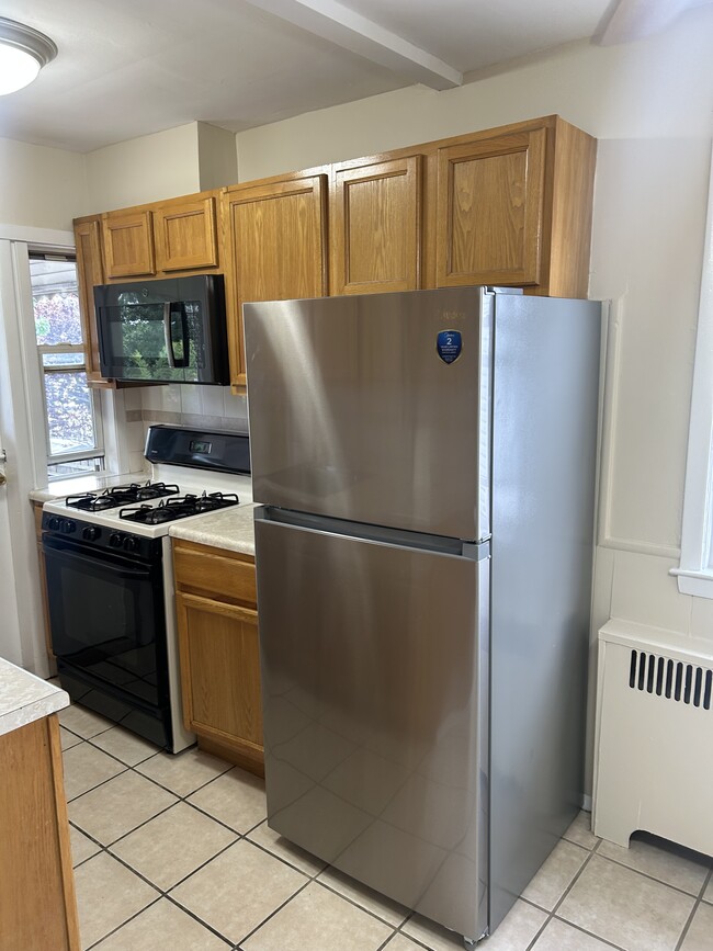2964 Daniel St