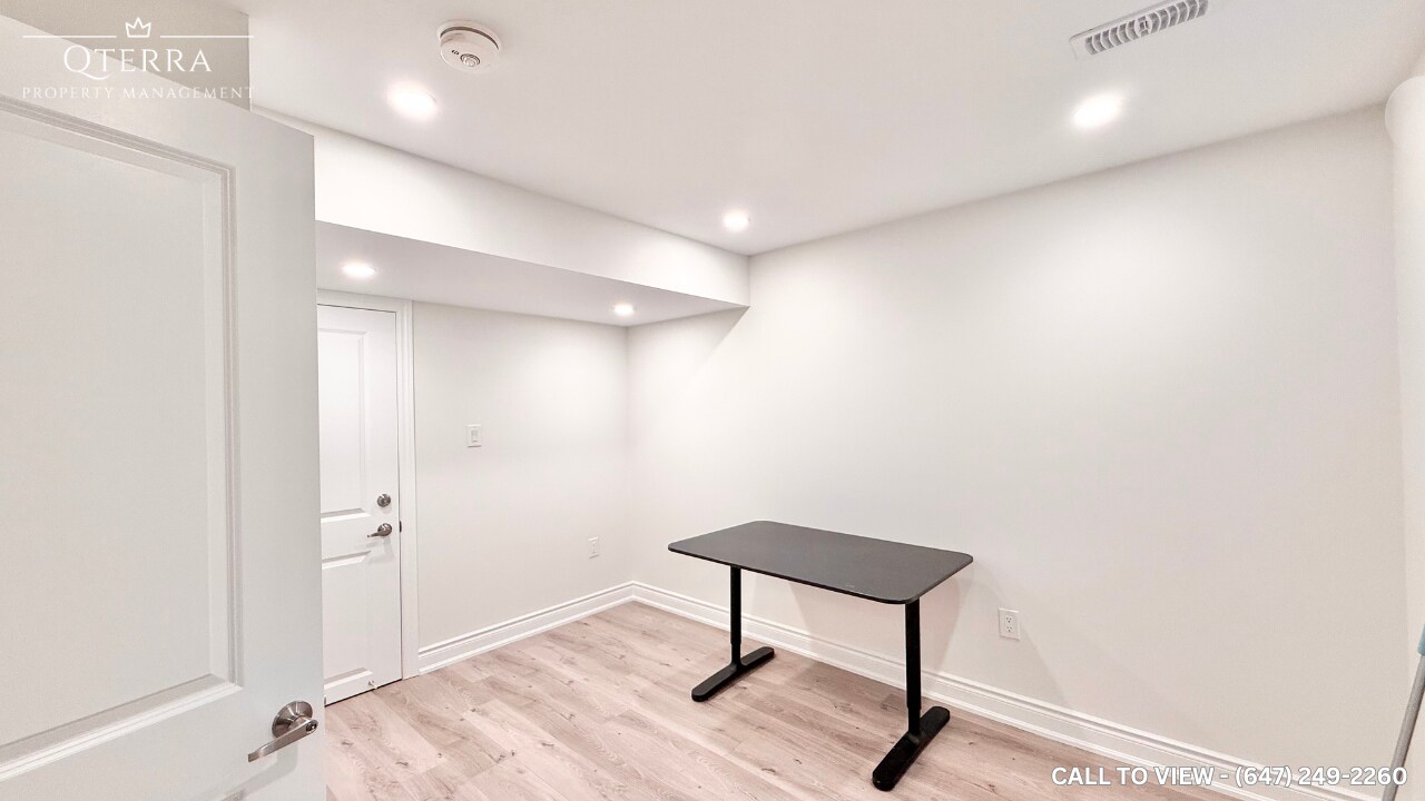 Photo - 1368 Kovachik Blvd