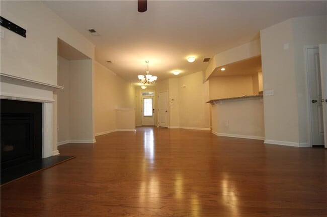 Photo - 2132 Greencrest Cir