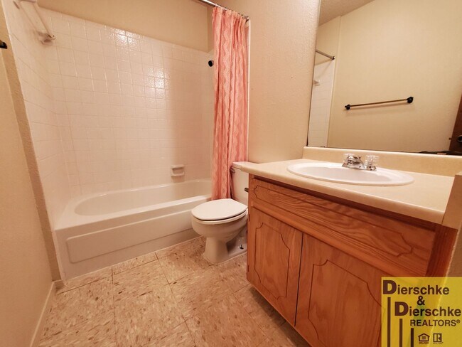 Photo - Cute 3 Bedroom 2 Bath House Near the Base COMING SOON!