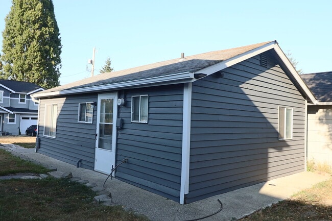 Photo - 2344 Trenton Ave Unit 1/2