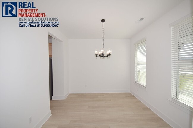 Photo - Gorgeous 3 bd home in Murfreesboro off of Veterans Pkwy. Loft and Office!