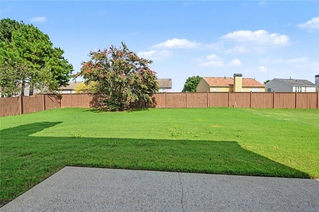 8330 Grenadier Trail