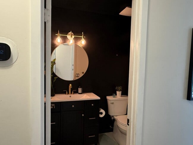 Photo - 6985 Ramfos Ln
