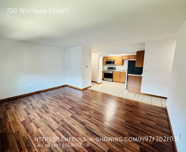 Photo - 700 Whitman St