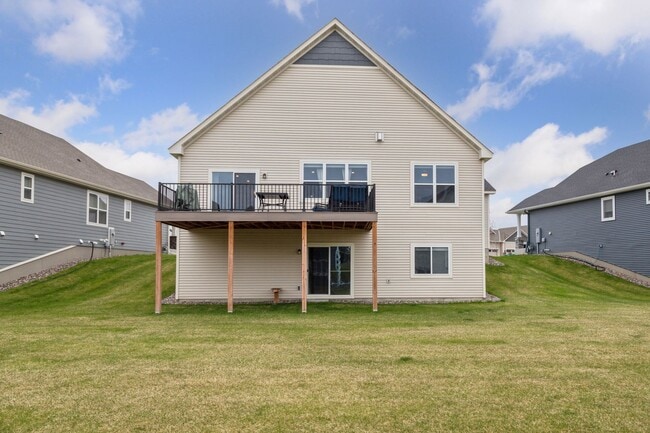 Photo - 7393 Emily Cir