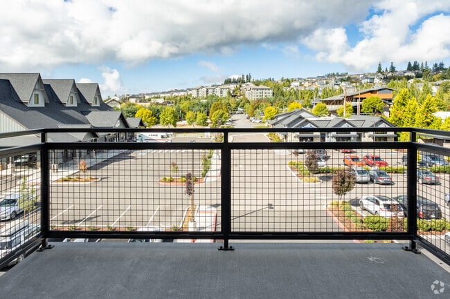 1BR, 1BA - 970SF - Patio