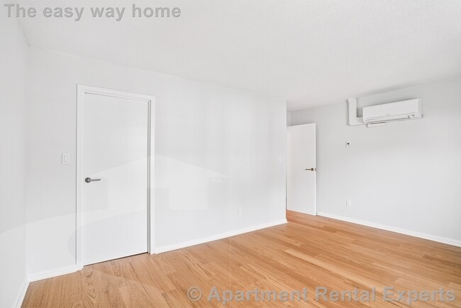 Photo - 162 Summer St Unidad #33