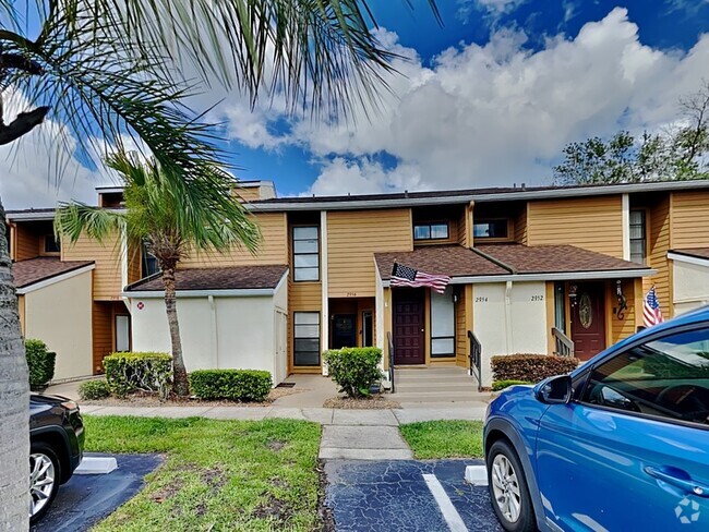 Building Photo - 2956 Clubview Dr Rental