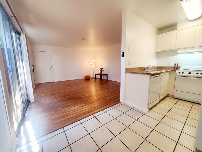 2BR, 1 BA Living Space - Glenwood Garden Apartments
