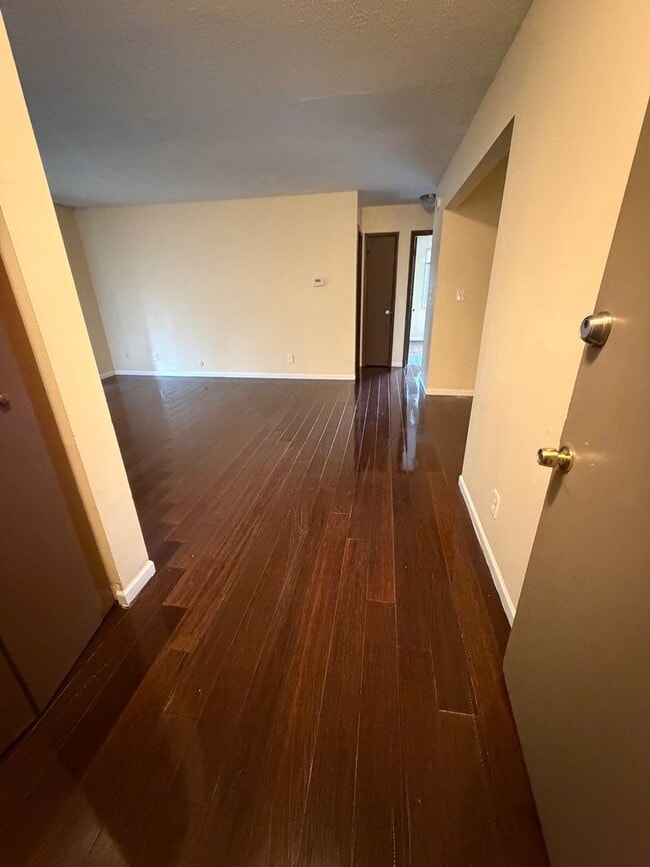 Photo - Riverside Terrace Apartments