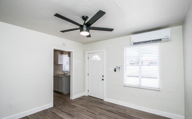 Photo - MOVE IN SPECIALS,  INTERESTED? Located in the historic downtown district.