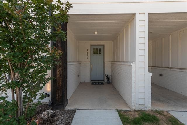 Photo - 9612 Sullivan Ln