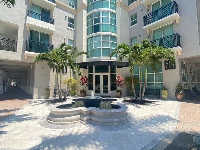 Photo - 600 S Dixie Hwy Unit 303