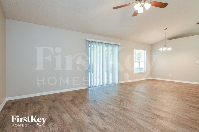 Photo - 1254 Kenworth Dr