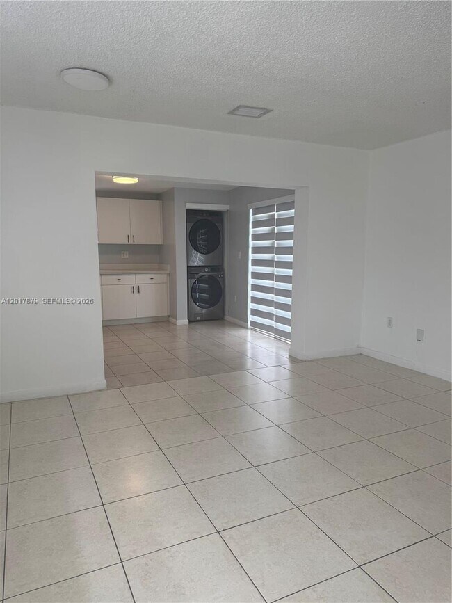 Photo - 20500 SW 114th Pl