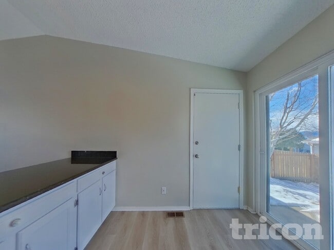 Photo - 3710 Brisbane Dr