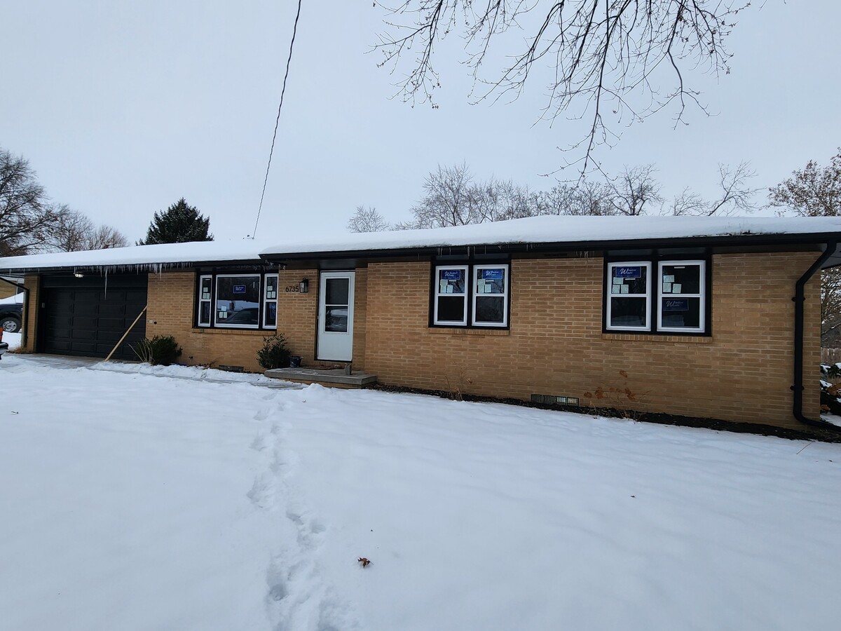 Photo - 6735 NW 10th St