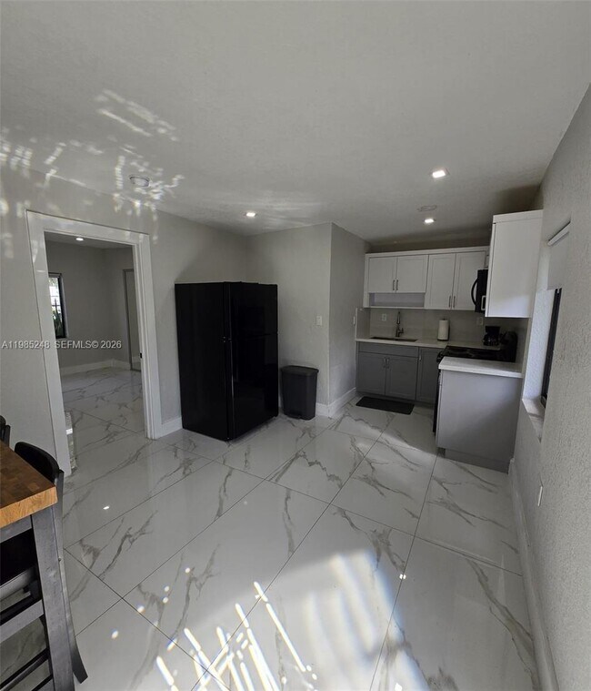 Photo - 1281 NE 110th St Unit 1285