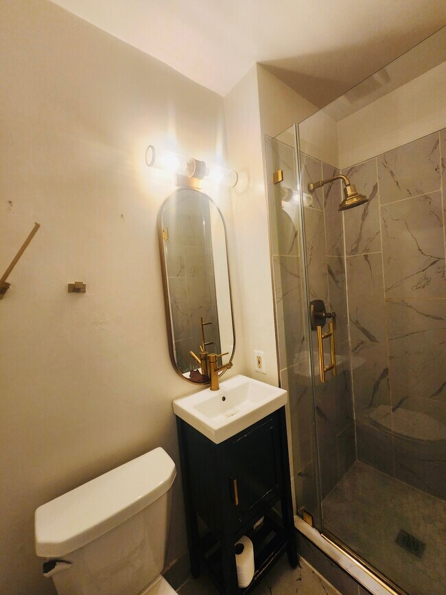 Photo - 1702 16th St NW Unit 3